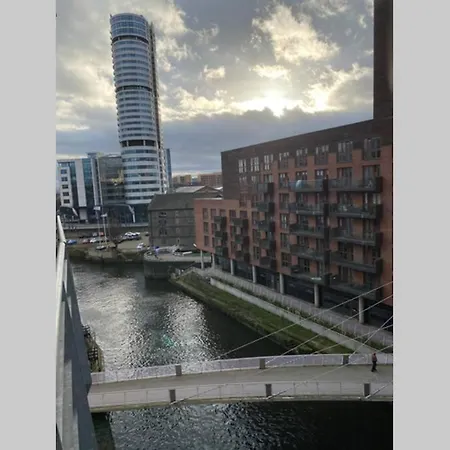 Apartmán 1 Bed Apartment Next To Train Station City Centre *